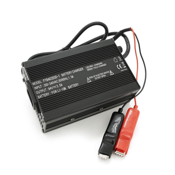 Зарядний пристрій для акумуляторів Li-ion 72V(84V),20S,3.5A,+ крокодили,135x90x50mm