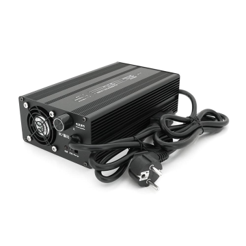 Зарядний пристрій для акумуляторів 36/48/60/72V, 15Ah, 1300W, LED-індикація